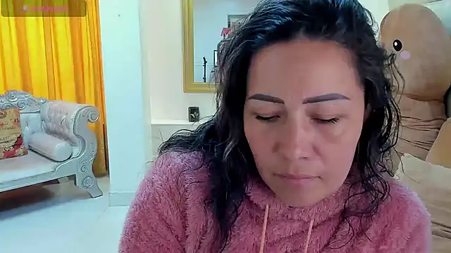 gaby trent online show from January 2025 01:21:01 PM