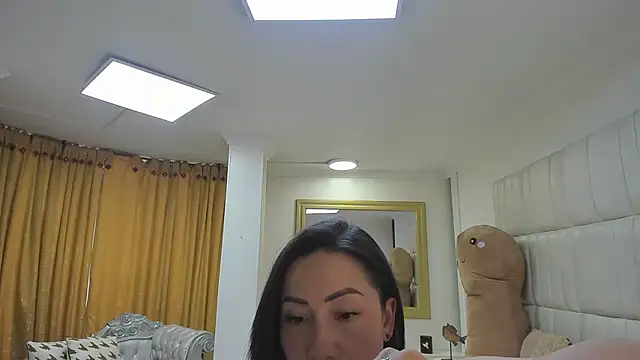 gaby trent online show from December 2025 07:53:02 PM