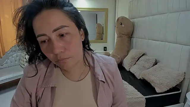 gaby trent online show from February 2026 03:49:02 PM