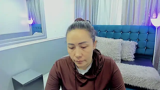 Snapshot of gaby_trent chatting on July 2026 03:43:02 PM gaby trent online show from July 2026 03:43:02 PM
