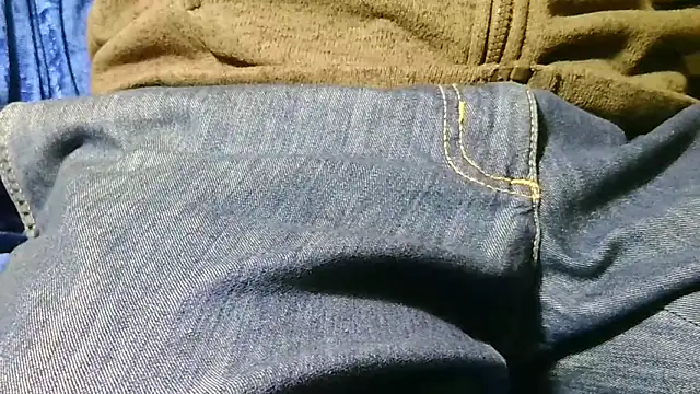 kalinixta online show from April 2026 10:45:01 PM