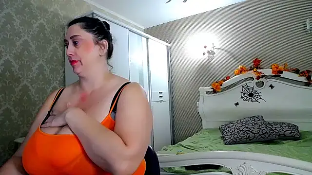 Evelyn Shy online show from November 2025 11:54:01 AM