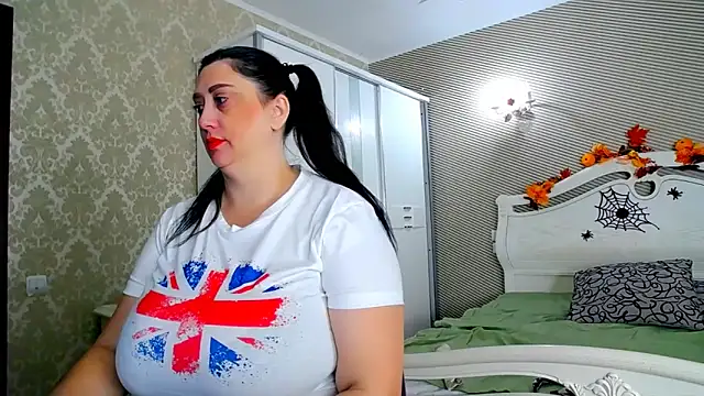 Evelyn Shy online show from November 2025 07:19:02 AM