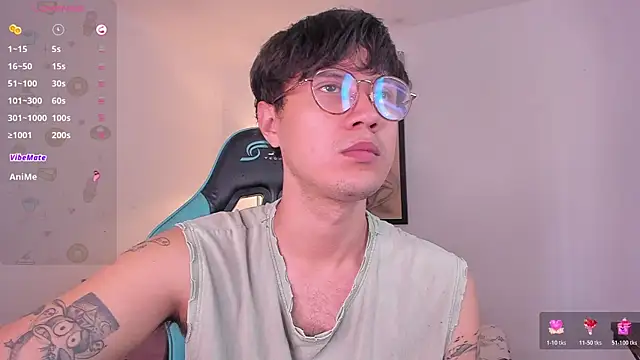 LeaneSeb online show from November 2025 01:11:01 PM