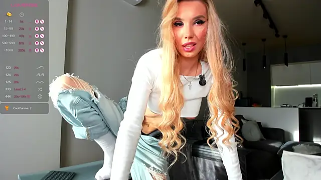 Juicy Bella online show from January 2026 08:20:01 AM