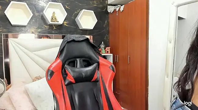 ximena slut 21 online show from December 2024 01:26:02 AM