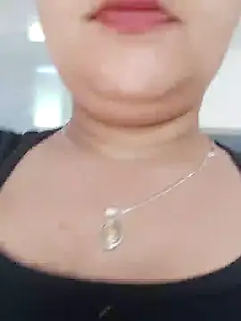 Snapshot of samantha_hot20 chatting on June 2026 08:37:02 PM samantha hot20 online show from June 2026 08:37:02 PM
