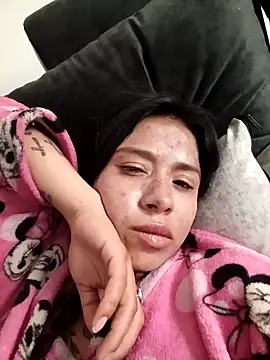 CATRINA SEXXX online show from November 2025 06:43:02 PM