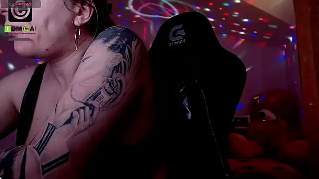 SonyaDevon online show from January 2025 11:22:02 AM