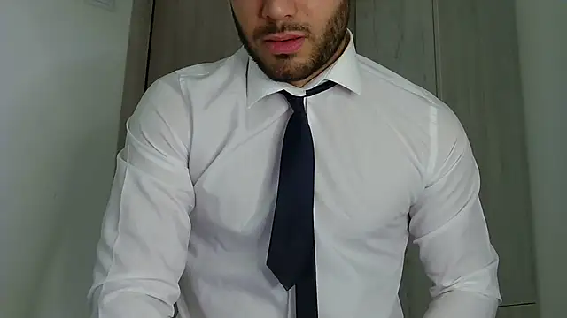 Snapshot of Justynn1 chatting on April 2026 11:26:02 AM Justynn1 online show from April 2026 11:26:02 AM