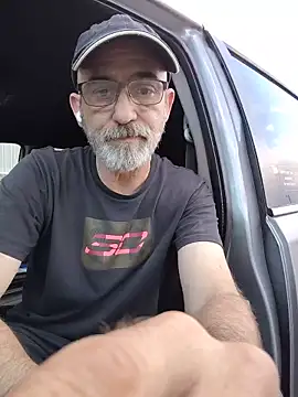 Kitrider online show from June 2026 10:57:01 PM