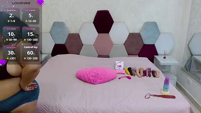 angel blue online show from September 2025 03:50:01 PM