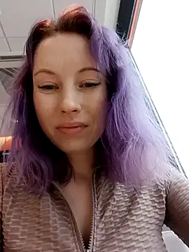 Frost foxy online show from February 2025 07:11:01 AM