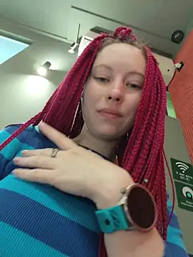 Snapshot of Frost_foxy chatting on May 2026 03:34:01 AM Frost foxy online show from May 2026 03:34:01 AM