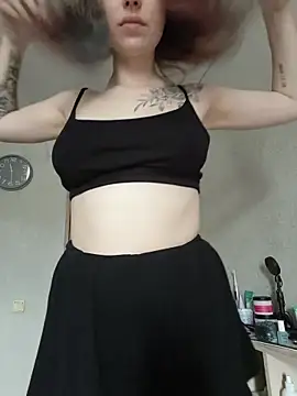Snapshot of Frost_foxy chatting on May 2026 04:29:01 AM Frost foxy online show from May 2026 04:29:01 AM