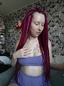 Snapshot of Frost_foxy chatting on June 2026 04:30:02 AM Frost foxy online show from June 2026 04:30:02 AM