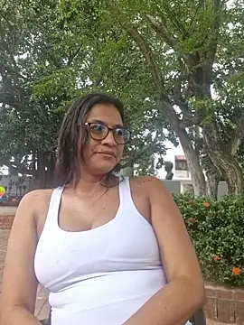 DAELAA online show from February 2025 09:47:02 PM