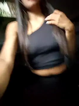 Snapshot of DAELAA chatting on January 2026 11:25:01 PM DAELAA online show from January 2026 11:25:01 PM