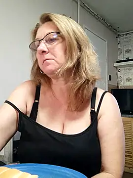 Elza01 online show from October 2025 06:27:02 AM