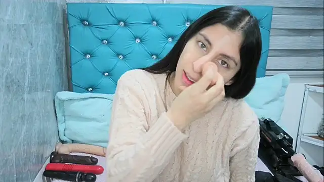 MAARYMOON online show from February 2025 10:53:02 AM