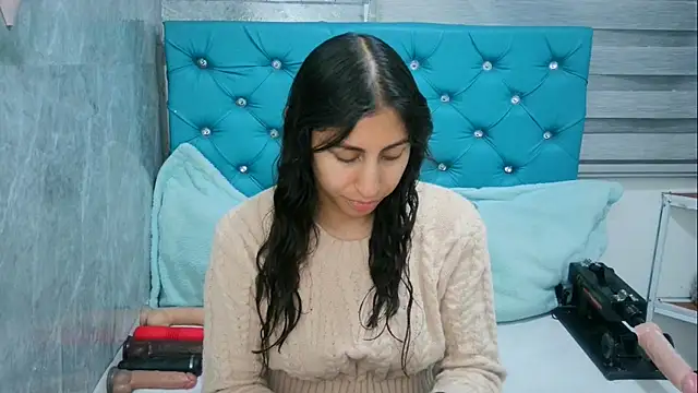 MAARYMOON online show from March 2025 11:34:02 AM