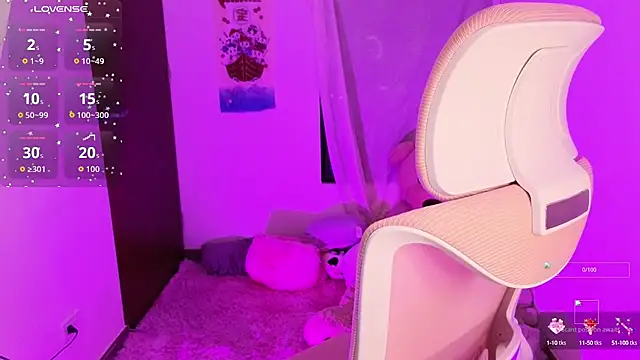 KuroChan420 online show from September 2025 04:03:01 AM