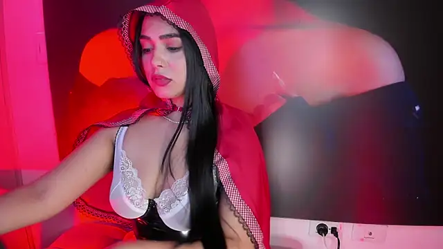 Snapshot of AMELIE_xx chatting on October 2025 01:12:01 PM AMELIE xx online show from October 2025 01:12:01 PM