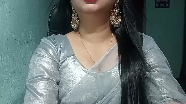 YourModhu online show from November 2025 05:57:01 PM