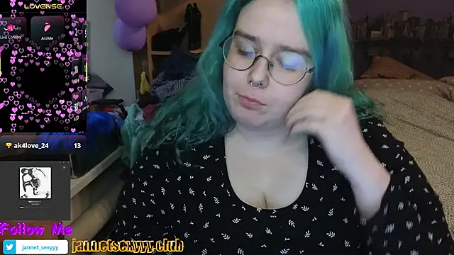 JannetPie online show from March 2025 04:13:01 PM