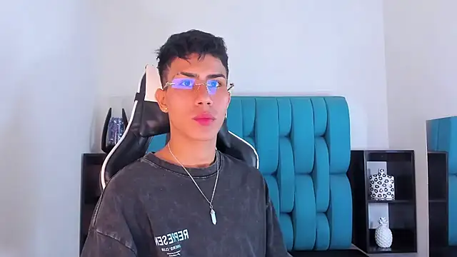 AlanNaughty online show from January 2025 10:51:02 PM