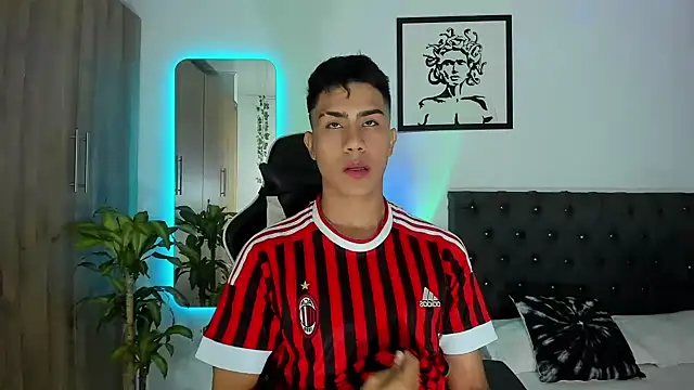 AlanNaughty online show from November 2025 12:02:02 AM