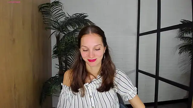 MirandaGlow online show from September 2025 05:51:02 AM