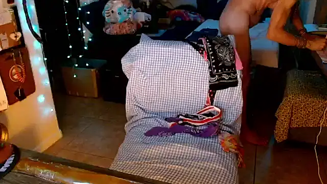 mycock2474u online show from September 2025 04:38:01 AM