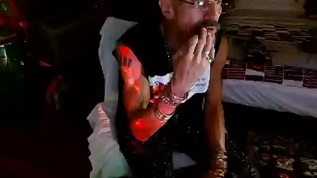 mycock2474u online show from November 2025 06:24:01 AM