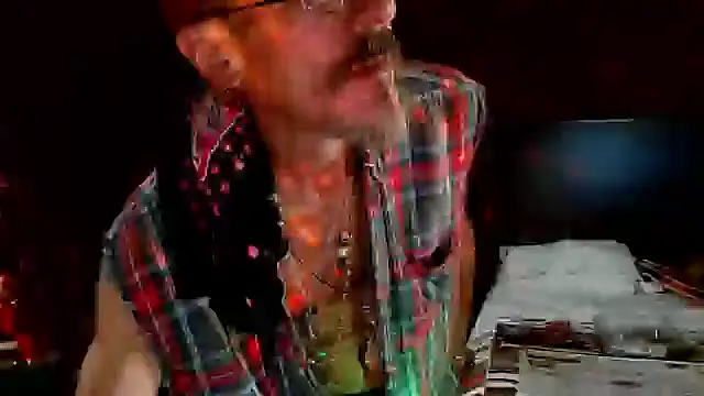 mycock2474u online show from November 2025 02:23:01 AM