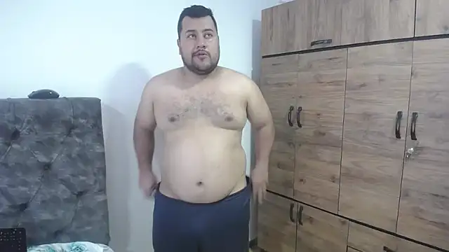 santi hothot online show from September 2025 07:03:01 PM