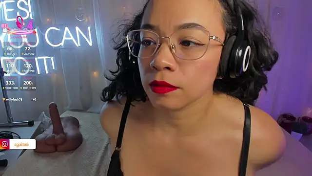 carolgaita online show from March 2025 02:34:01 PM