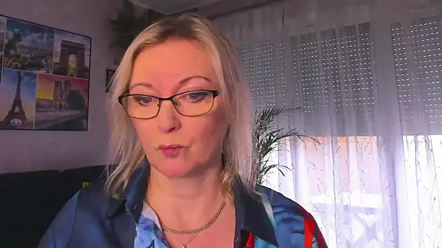 vanessa chat online show from February 2026 02:10:01 PM