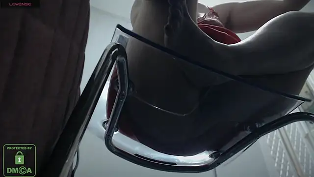 bisexyelizz online show from September 2025 09:15:01 PM