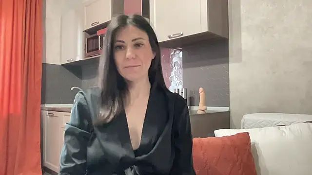HotyWinter online show from July 2026 03:52:02 AM