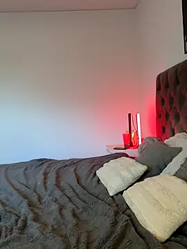 EllaMae online show from October 2025 02:16:01 PM