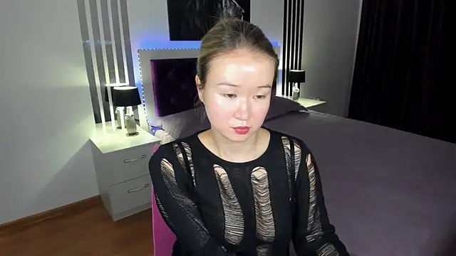 PollyOcean online show from October 2025 10:05:02 AM