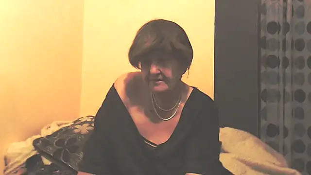 MioritaHard online show from November 2025 09:59:01 PM