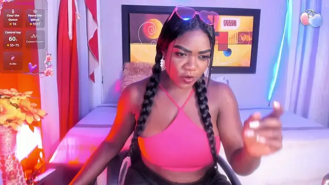 Snapshot of Emabland2 chatting on February 2026 05:27:02 AM Emabland2 online show from February 2026 05:27:02 AM