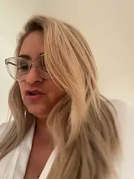 x elena x online show from January 2025 01:17:02 PM