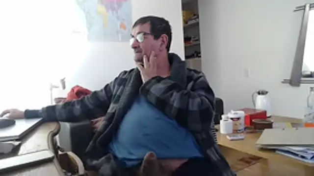 Snapshot of silvio-aus-luzern-CH chatting on March 2026 03:29:01 PM silvio-aus-luzern-CH online show from March 2026 03:29:01 PM