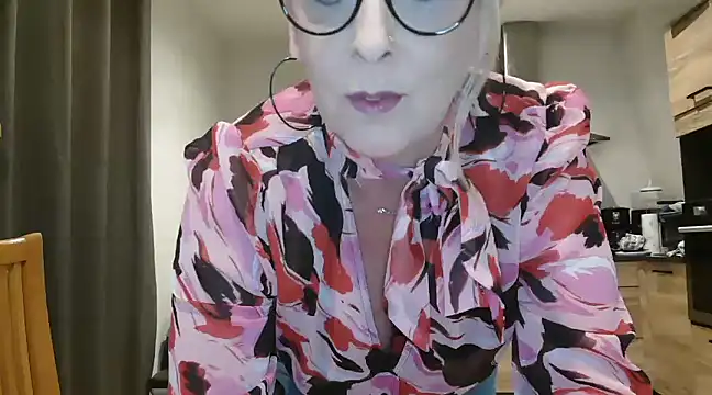 lilie69 online show from January 2025 06:07:01 PM