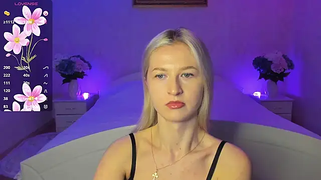 AnnaCarrera online show from November 2025 06:53:02 PM