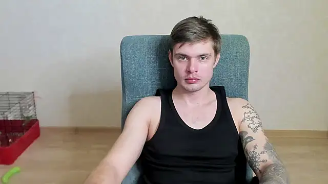 maks wolfis online show from March 2026 08:25:02 PM