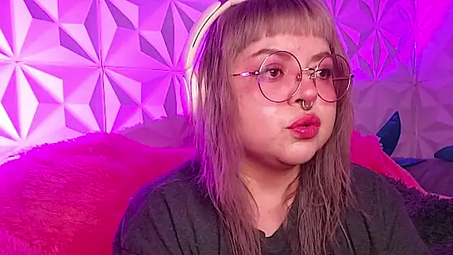 Satyn doll online show from November 2025 12:00:02 AM